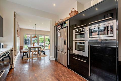 196 Broadway, Peterborough, PE1 4DT