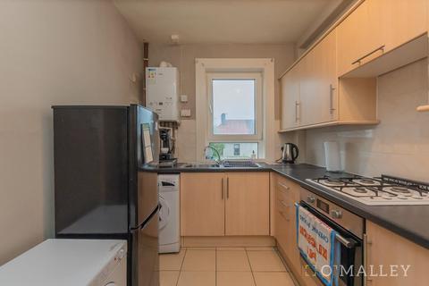 1 bedroom flat for sale, Beechwood, Sauchie