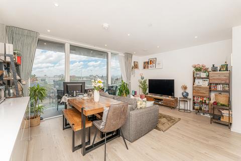 2 bedroom flat for sale, Kitson House, Bow E3