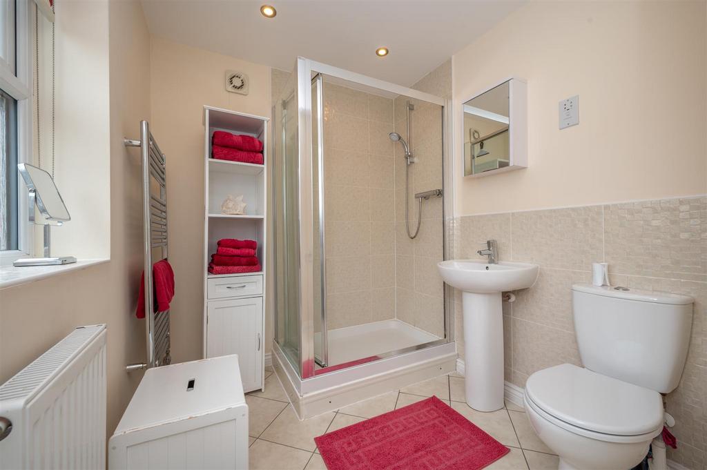 En Suite Shower Room (Bedroom One)