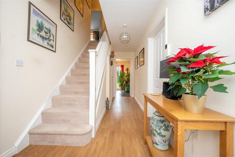 10 Market Close, Henley-in-arden, B95 5FE