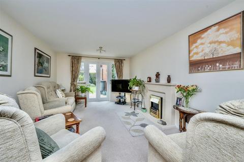 10 Market Close, Henley-in-arden, B95 5FE