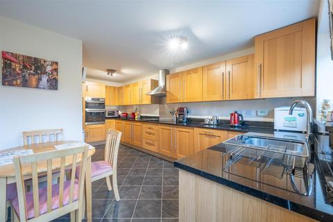 10 Market Close, Henley-in-arden, B95 5FE