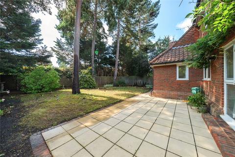 4 bedroom detached house for sale, Houston Place, Esher, KT10