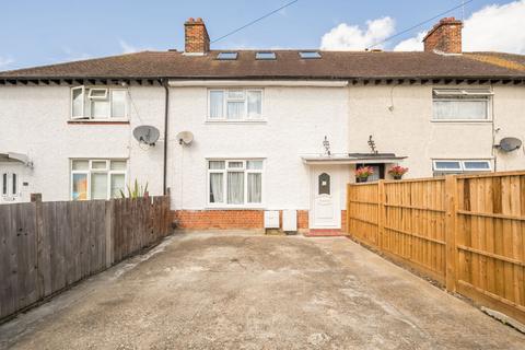 33 Charter Road, Kingston Upon Thames, KT1 3PY