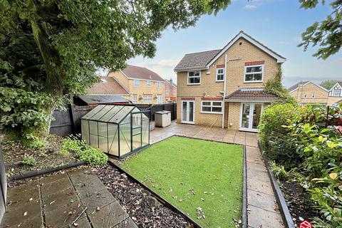 3 bedroom detached house for sale, Cloda Avenue, Bryncoch, Neath, Neath Port Talbot. SA10 7FH