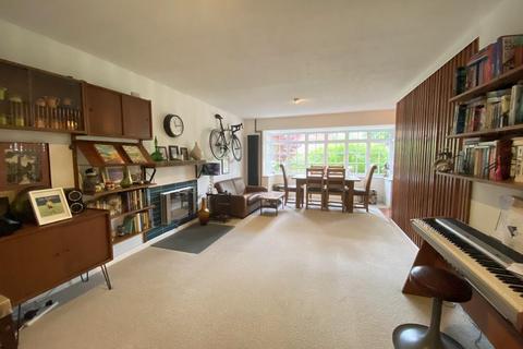 83 Belper Road, Derby, DE1 3ER