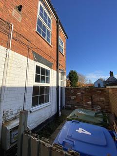 3 bedroom end of terrace house to rent, Northgate, Hessle HU13