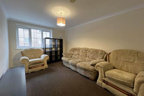 2 bedroom flat to rent, Bramley Court, Dunstable LU5