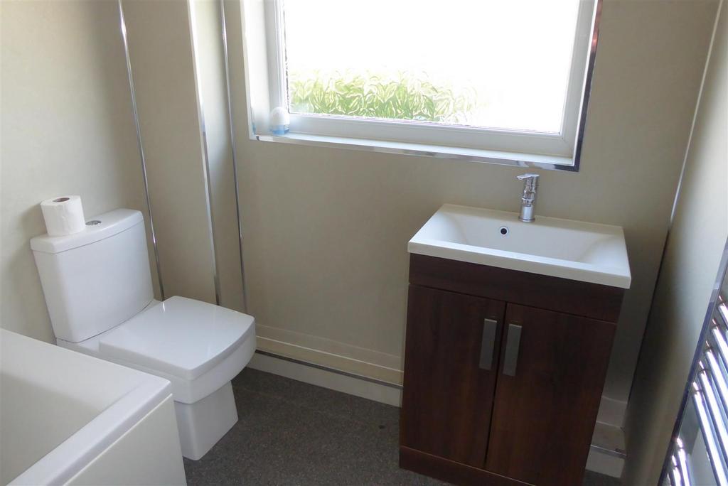Family bathroom