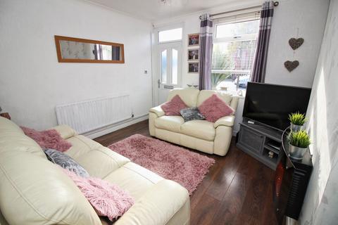 4 bedroom terraced house to rent, Starch Lane, Sandiacre. NG10 5EB