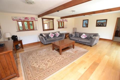 3 bedroom barn conversion to rent, West Beckham, Sheringham, Norfolk