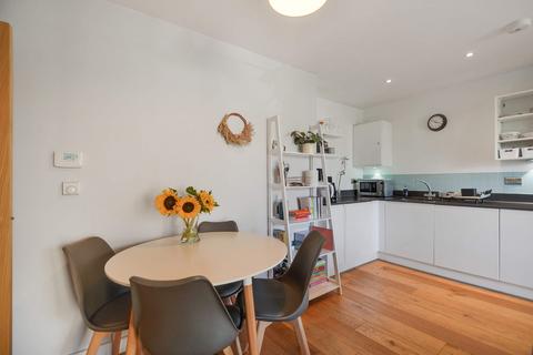 1 bedroom apartment for sale, at Flat 21, 5 Blackwall Lane, London SE10