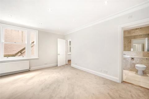 3 bedroom apartment to rent, Queen's Gate, London, SW7