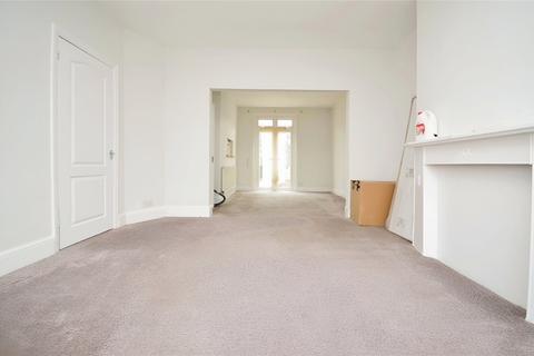 3 bedroom semi-detached house to rent, Minster Way, Hornchurch, Essex, RM11