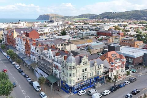 1 bedroom apartment for sale, Vaughan Street, Llandudno, Conwy, LL30 1AB