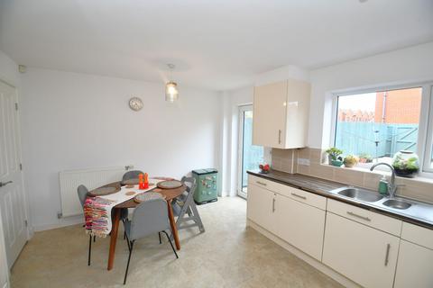 3 bedroom terraced house for sale, Amersham Park Road, Salford, M6