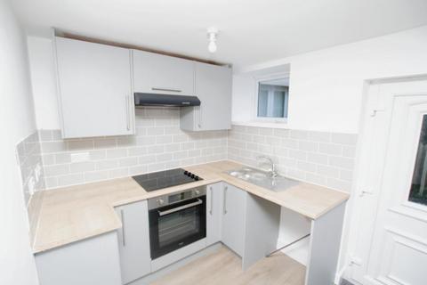 2 bedroom apartment to rent, Church Street, North Somerset BS29