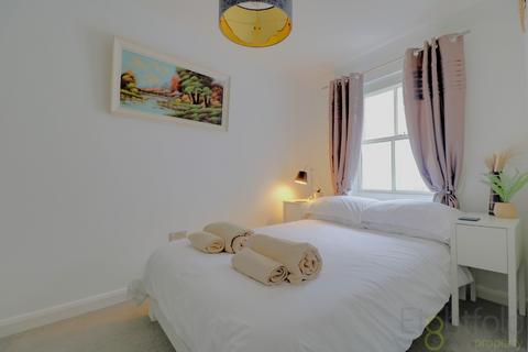 2 bedroom flat for sale, Blackman Street, Brighton