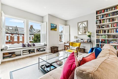 3 bedroom maisonette for sale, Boundaries Road, SW12