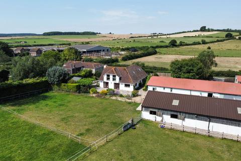 4 bedroom detached house for sale, Pitton Road, Salisbury SP5