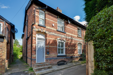 4 bedroom end of terrace house for sale, Sparrow Lane, Cheshire WA16