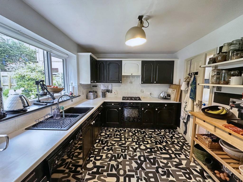 Butterstile Close, Prestwich, M25 4 bed detached house for sale £375,000