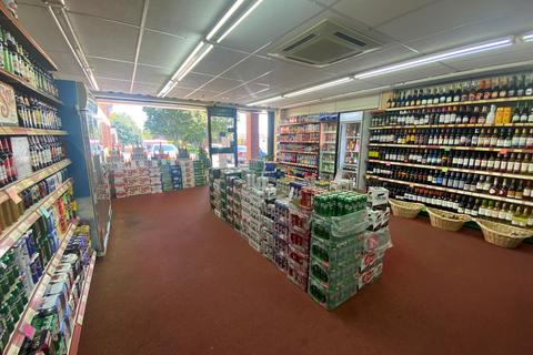 Shop for sale, Ferriston, Banbury