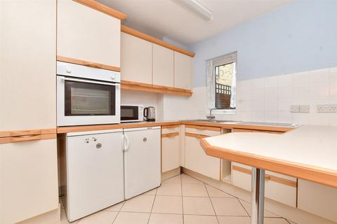 1 bedroom ground floor flat for sale, Station Road, Sutton, Surrey