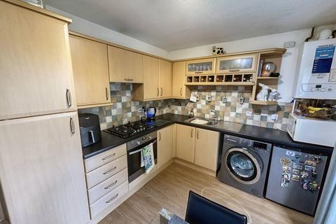 2 bedroom semi-detached house for sale, Pendlecroft Avenue, Swinton, M27