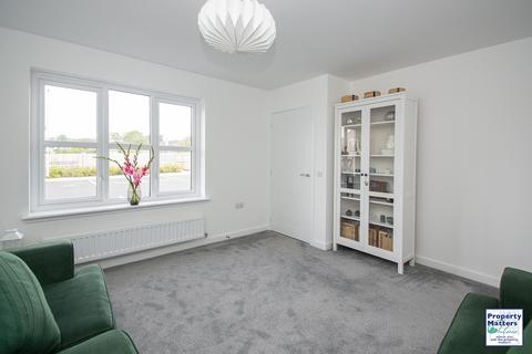 3 bedroom terraced house for sale, Strathearn Way, Kilmaurs, KA3