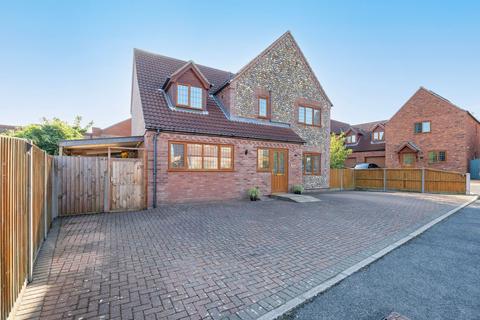 5 bedroom detached house for sale, Bittern Rise, Cromer