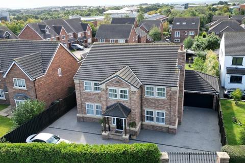 5 bedroom detached house for sale, Barrowby Lane, Leeds