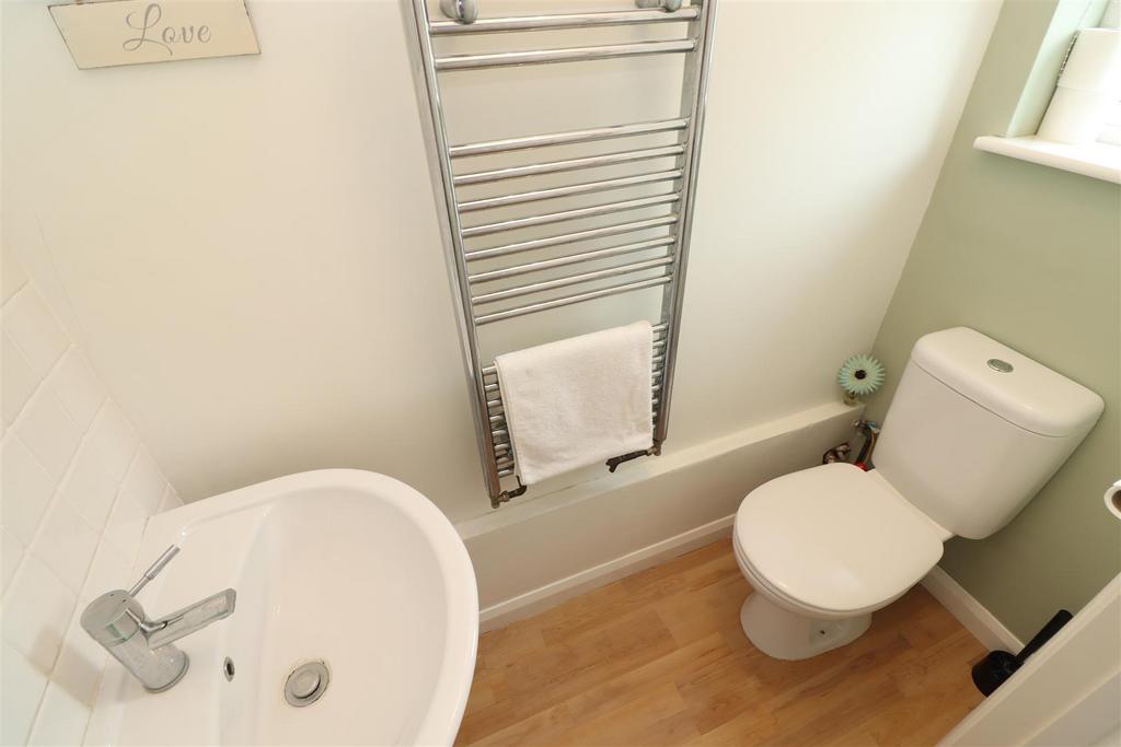 Ground Floor Cloakroom / WC