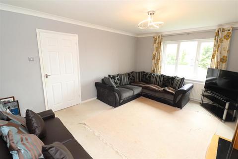 3 bedroom link detached house for sale, Duchy Close, Chelveston NN9