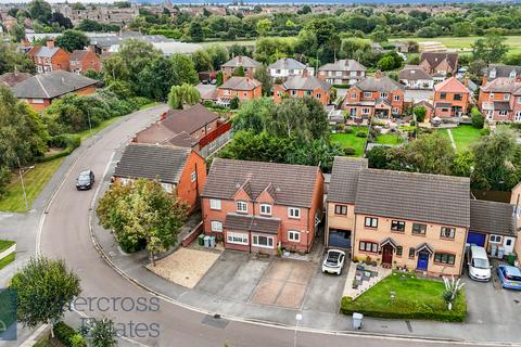 3 bedroom semi-detached house to rent, Sandhills Park, Newark