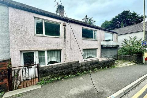 4 bedroom end of terrace house for sale, Porth CF39