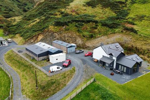 3 bedroom property with land for sale, Tywyn