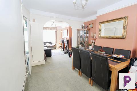 3 bedroom terraced house for sale, Trinity Road, Gillingham, Kent, ME7