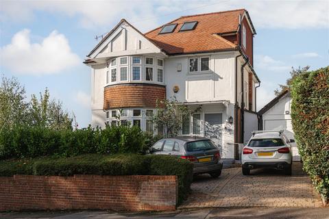 4 bedroom detached house for sale, Cockshot Hill, Reigate