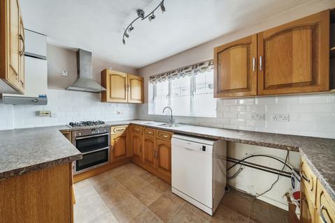 4 bedroom detached house for sale, Washington Drive, Windsor, Berkshire