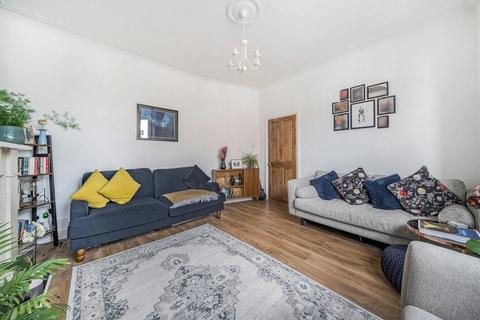 2 bedroom maisonette for sale, Shorndean Street, Catford