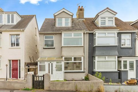 4 bedroom end of terrace house for sale, Second Avenue, Torquay