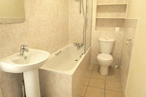 1 bedroom flat to rent, 66-68 Queens RoadWatford