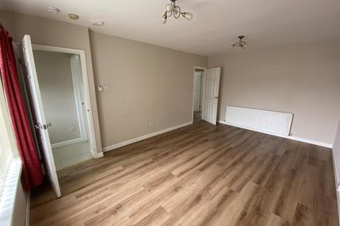 2 bedroom property for sale, Hendre Park, Llangennech, Llanelli