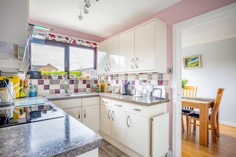 4 bedroom detached house for sale, Irvine Way, York