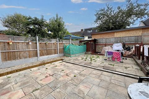8 Borthwick Road, London, E15 1UD