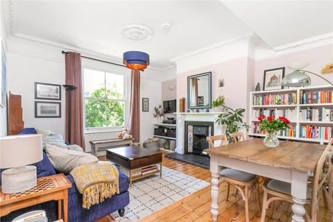 2 bedroom apartment for sale, Queens Drive, London, N4