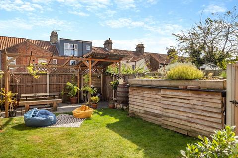 86 Caernarvon Road, Norwich, NR2 3HY