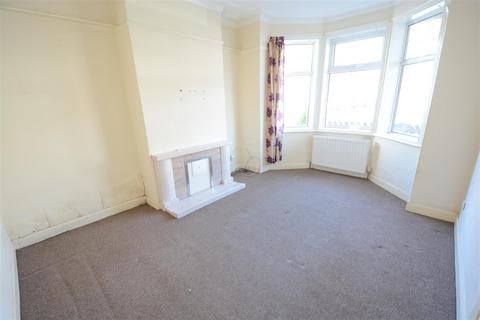 3 bedroom end of terrace house for sale, Barlby Road, Selby